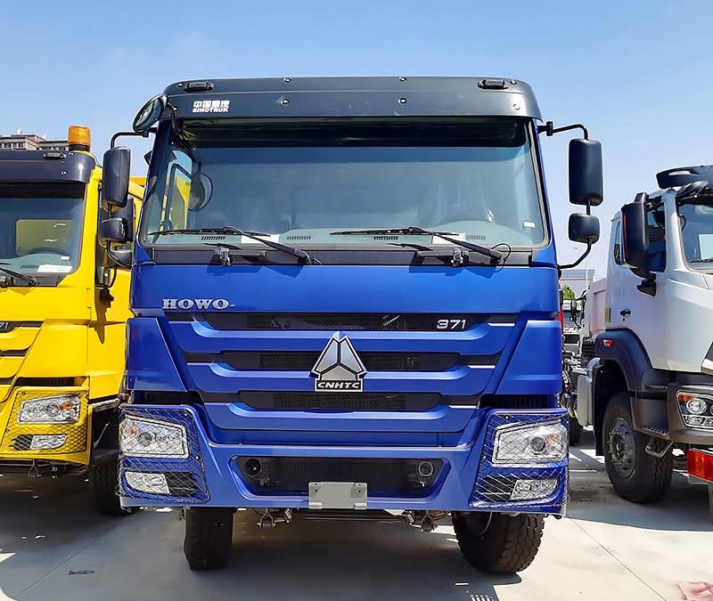 Heavy Vehicles | Sino truck driving Uganda